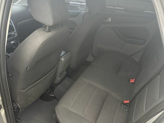 Сірий Форд Фокус, об'ємом двигуна 1.8 л та пробігом 270 тис. км за 4500 $, фото 4 на Automoto.ua