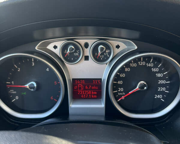 Форд Фокус 2009 в Львове на Automoto.ua Серый Форд Фокус, объемом двигателя 1.8 л и пробегом 231 тыс. км за 4700 $, фото 14 на Automoto.ua