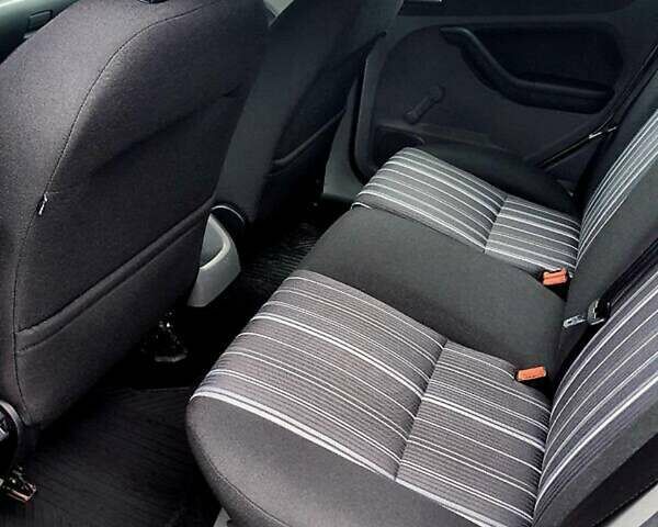 Форд Фокус 2009 в Львове на Automoto.ua Серый Форд Фокус, объемом двигателя 1.56 л и пробегом 262 тыс. км за 5400 $, фото 3 на Automoto.ua