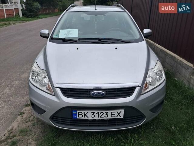 Форд Фокус 2009 в Вараш (Кузнецовск) на Automoto.ua Серый Форд Фокус, объемом двигателя 1.6 л и пробегом 286 тыс. км за 5400 $, фото 6 на Automoto.ua