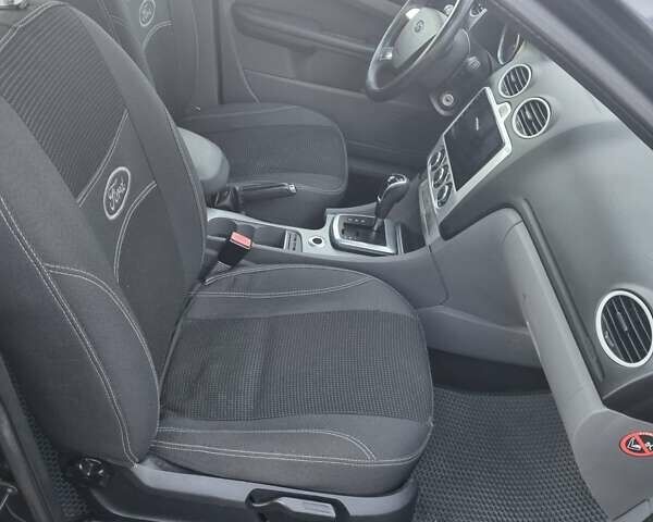 Серый Форд Фокус, объемом двигателя 2 л и пробегом 252 тыс. км за 6300 $, фото 17 на Automoto.ua