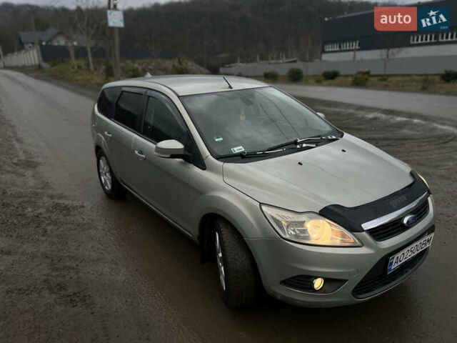 Сірий Форд Фокус, об'ємом двигуна 1.6 л та пробігом 270 тис. км за 3999 $, фото 4 на Automoto.ua