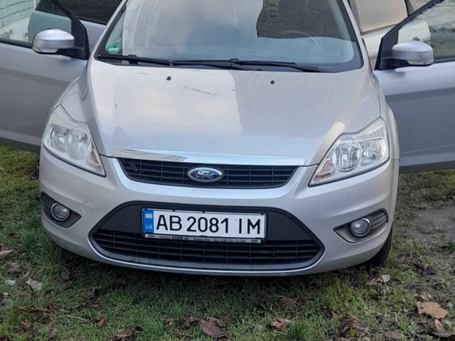 Серый Форд Фокус, объемом двигателя 1.6 л и пробегом 170 тыс. км за 6000 $, фото 3 на Automoto.ua