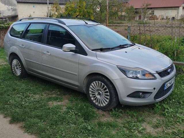 Сірий Форд Фокус, об'ємом двигуна 1.8 л та пробігом 209 тис. км за 6150 $, фото 2 на Automoto.ua