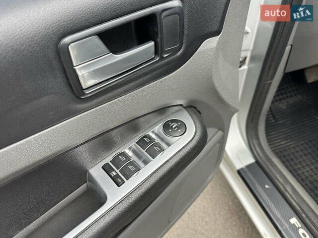 Серый Форд Фокус, объемом двигателя 2 л и пробегом 165 тыс. км за 7300 $, фото 28 на Automoto.ua