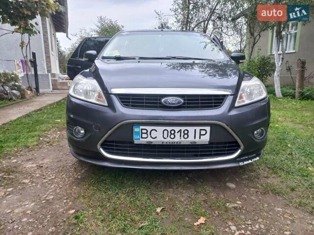 Серый Форд Фокус, объемом двигателя 1.56 л и пробегом 433 тыс. км за 4000 $, фото 4 на Automoto.ua