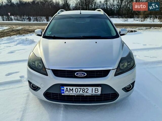 Серый Форд Фокус, объемом двигателя 1.6 л и пробегом 260 тыс. км за 5900 $, фото 8 на Automoto.ua