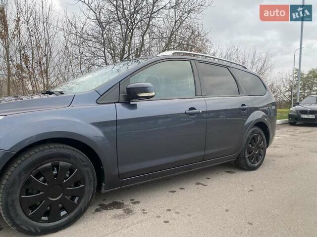 Серый Форд Фокус, объемом двигателя 1.6 л и пробегом 265 тыс. км за 5000 $, фото 28 на Automoto.ua