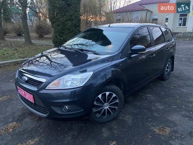 Серый Форд Фокус, объемом двигателя 1.6 л и пробегом 190 тыс. км за 5350 $, фото 5 на Automoto.ua