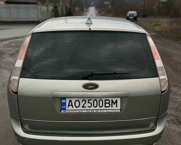 Сірий Форд Фокус, об'ємом двигуна 1.6 л та пробігом 270 тис. км за 3999 $, фото 3 на Automoto.ua