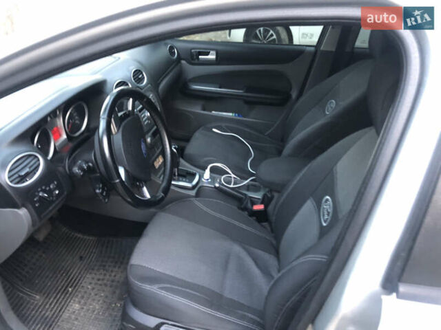 Серый Форд Фокус, объемом двигателя 2 л и пробегом 301 тыс. км за 5700 $, фото 5 на Automoto.ua