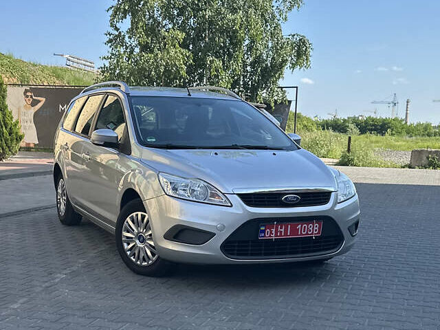 Форд Фокус 2009 у Хмельницькому на Automoto.ua Сірий Форд Фокус, об'ємом двигуна 1.6 л та пробігом 243 тис. км за 5499 $, фото 1 на Automoto.ua