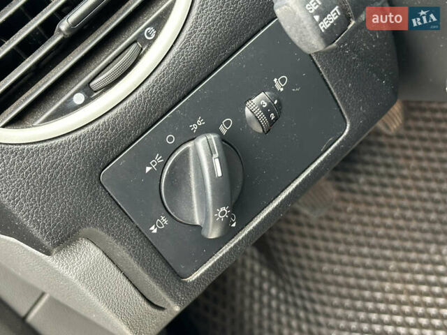 Сірий Форд Фокус, об'ємом двигуна 1.6 л та пробігом 258 тис. км за 5700 $, фото 20 на Automoto.ua