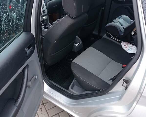 Серый Форд Фокус, объемом двигателя 1.8 л и пробегом 199 тыс. км за 4700 $, фото 11 на Automoto.ua