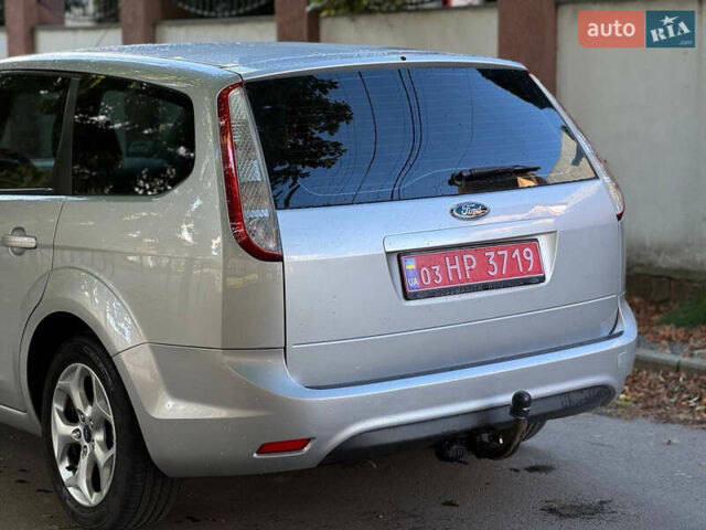 Форд Фокус 2009 у Вознесенске на Automoto.ua Сірий Форд Фокус, об'ємом двигуна 1.6 л та пробігом 197 тис. км за 6200 $, фото 6 на Automoto.ua