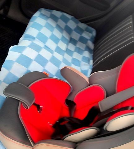 Сірий Форд Фокус, об'ємом двигуна 1.6 л та пробігом 250 тис. км за 6100 $, фото 4 на Automoto.ua