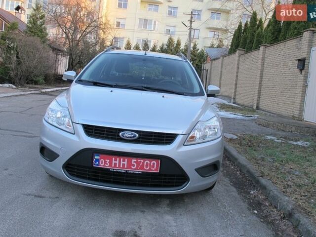 Серый Форд Фокус, объемом двигателя 1.6 л и пробегом 192 тыс. км за 5999 $, фото 2 на Automoto.ua