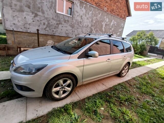 Сірий Форд Фокус, об'ємом двигуна 1.8 л та пробігом 268 тис. км за 5500 $, фото 4 на Automoto.ua