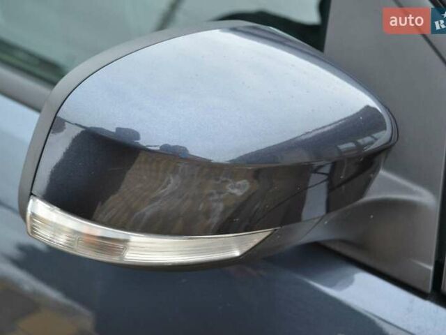 Сірий Форд Фокус, об'ємом двигуна 1.6 л та пробігом 124 тис. км за 6850 $, фото 12 на Automoto.ua