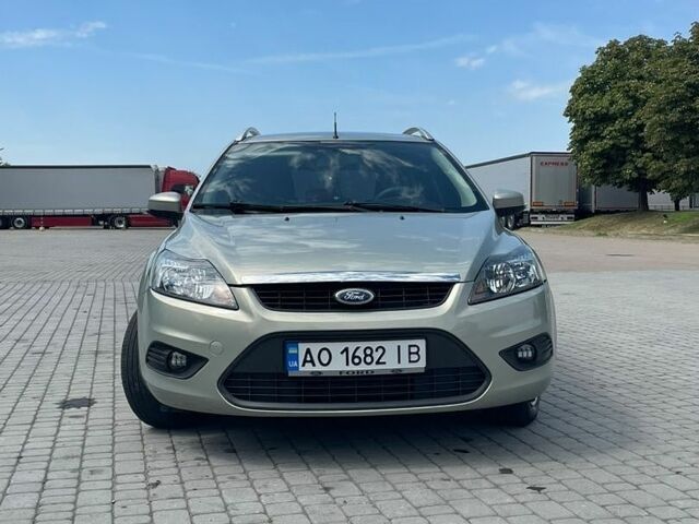 Сірий Форд Фокус, об'ємом двигуна 1.56 л та пробігом 241 тис. км за 5500 $, фото 1 на Automoto.ua