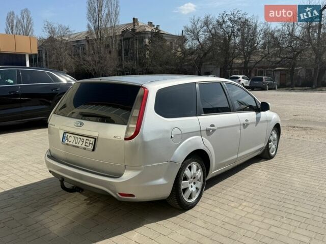 Серый Форд Фокус, объемом двигателя 1.75 л и пробегом 241 тыс. км за 4750 $, фото 8 на Automoto.ua