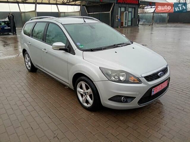 Сірий Форд Фокус, об'ємом двигуна 1.6 л та пробігом 217 тис. км за 5900 $, фото 6 на Automoto.ua