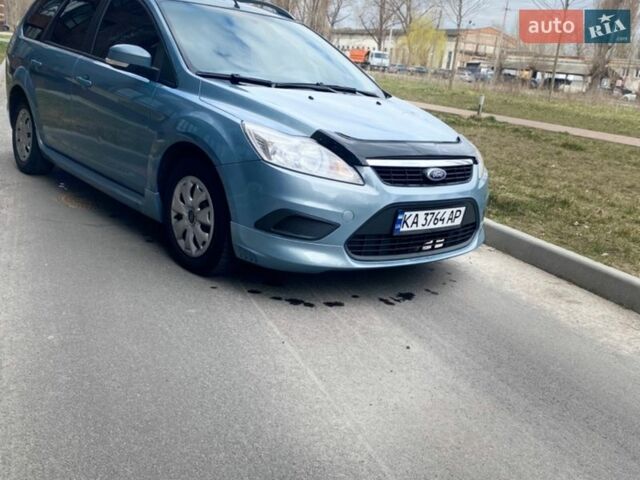 Серый Форд Фокус, объемом двигателя 1.6 л и пробегом 255 тыс. км за 5300 $, фото 1 на Automoto.ua