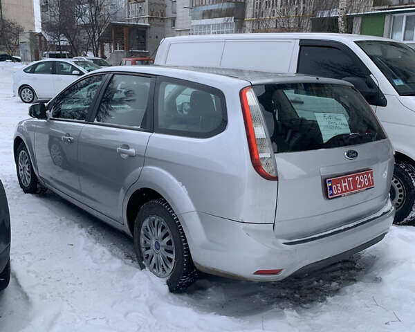 Сірий Форд Фокус, об'ємом двигуна 1.6 л та пробігом 227 тис. км за 6000 $, фото 11 на Automoto.ua