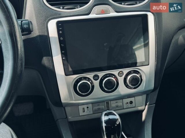 Серый Форд Фокус, объемом двигателя 2 л и пробегом 169 тыс. км за 6100 $, фото 20 на Automoto.ua