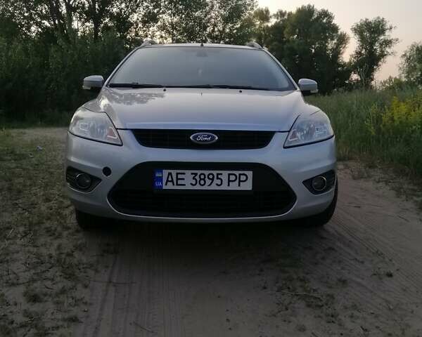 Форд Фокус 2009 у Кам'янське (Дніпродзержинськ) на Automoto.ua Сірий Форд Фокус, об'ємом двигуна 1.6 л та пробігом 290 тис. км за 6000 $, фото 2 на Automoto.ua