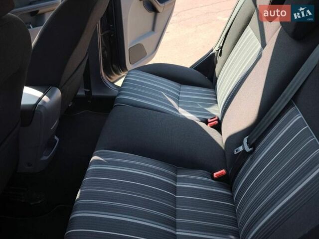 Серый Форд Фокус, объемом двигателя 1.8 л и пробегом 224 тыс. км за 5900 $, фото 19 на Automoto.ua