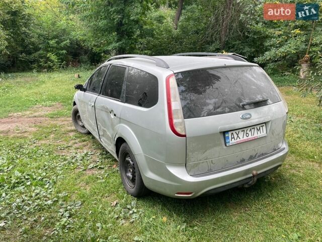 Сірий Форд Фокус, об'ємом двигуна 1.56 л та пробігом 277 тис. км за 2950 $, фото 2 на Automoto.ua