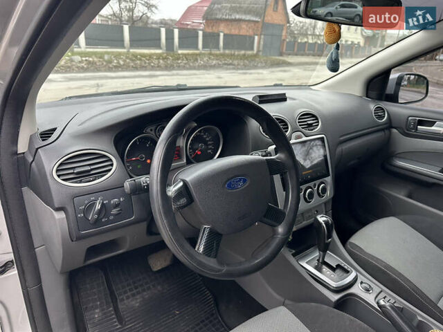 Серый Форд Фокус, объемом двигателя 2 л и пробегом 165 тыс. км за 7300 $, фото 31 на Automoto.ua