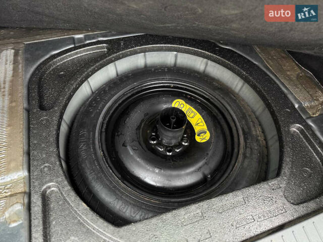 Сірий Форд Фокус, об'ємом двигуна 1.6 л та пробігом 198 тис. км за 5650 $, фото 44 на Automoto.ua