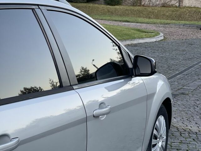 Серый Форд Фокус, объемом двигателя 1.6 л и пробегом 243 тыс. км за 4650 $, фото 10 на Automoto.ua