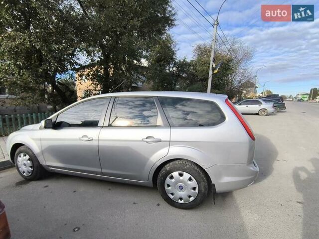 Сірий Форд Фокус, об'ємом двигуна 1.6 л та пробігом 247 тис. км за 5800 $, фото 5 на Automoto.ua