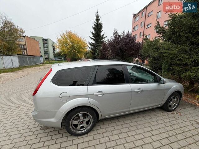 Сірий Форд Фокус, об'ємом двигуна 2 л та пробігом 327 тис. км за 5700 $, фото 5 на Automoto.ua
