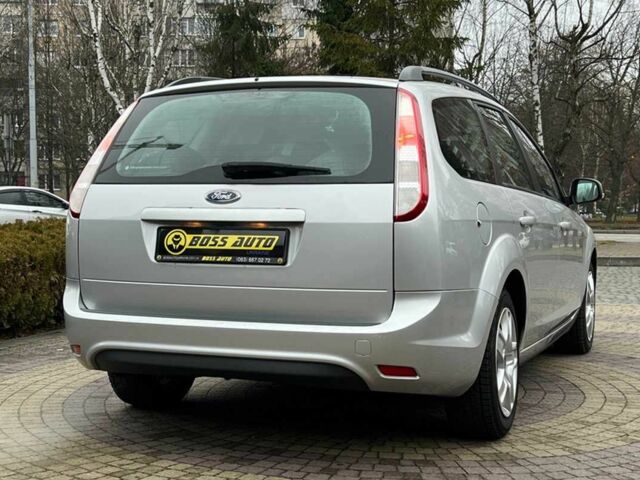 Серый Форд Фокус, объемом двигателя 1.5 л и пробегом 175 тыс. км за 5400 $, фото 6 на Automoto.ua