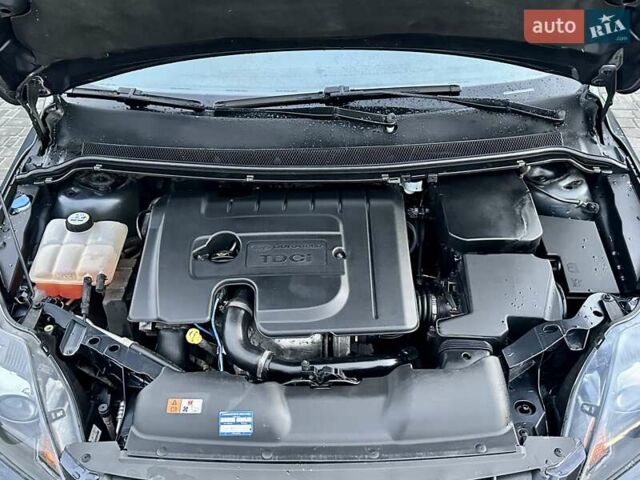 Серый Форд Фокус, объемом двигателя 1.6 л и пробегом 234 тыс. км за 6800 $, фото 43 на Automoto.ua