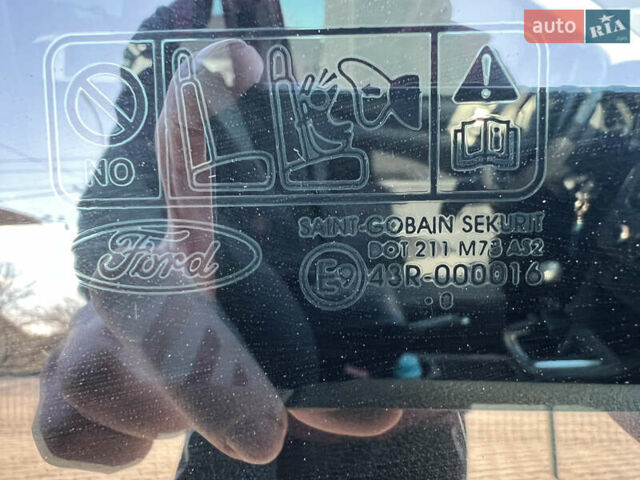 Серый Форд Фокус, объемом двигателя 1.6 л и пробегом 270 тыс. км за 5999 $, фото 16 на Automoto.ua