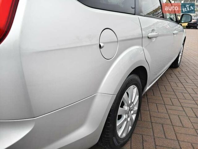 Сірий Форд Фокус, об'ємом двигуна 1.6 л та пробігом 176 тис. км за 5699 $, фото 3 на Automoto.ua