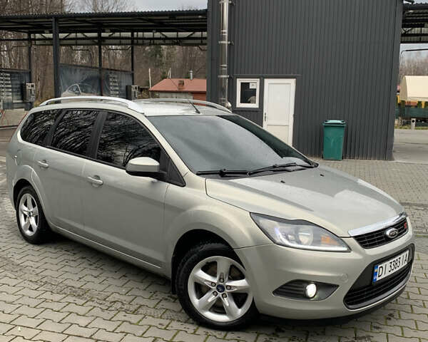 Серый Форд Фокус, объемом двигателя 1.75 л и пробегом 325 тыс. км за 5750 $, фото 31 на Automoto.ua