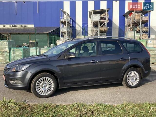 Серый Форд Фокус, объемом двигателя 1.6 л и пробегом 228 тыс. км за 6999 $, фото 49 на Automoto.ua