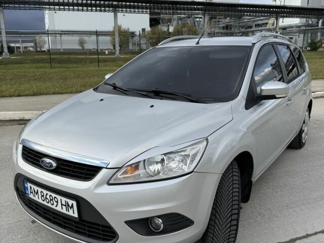 Серый Форд Фокус, объемом двигателя 1.6 л и пробегом 241 тыс. км за 6300 $, фото 10 на Automoto.ua