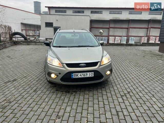 Сірий Форд Фокус, об'ємом двигуна 1.6 л та пробігом 193 тис. км за 5800 $, фото 6 на Automoto.ua