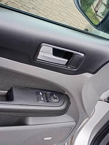 Сірий Форд Фокус, об'ємом двигуна 1.6 л та пробігом 169 тис. км за 6600 $, фото 24 на Automoto.ua