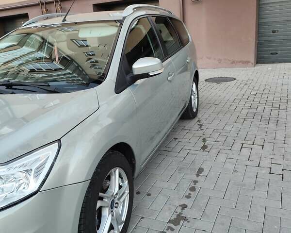 Серый Форд Фокус, объемом двигателя 1.6 л и пробегом 220 тыс. км за 5699 $, фото 8 на Automoto.ua