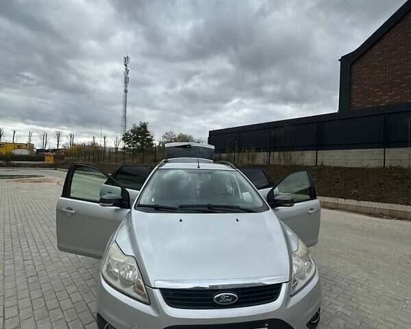 Сірий Форд Фокус, об'ємом двигуна 1.56 л та пробігом 300 тис. км за 5200 $, фото 25 на Automoto.ua