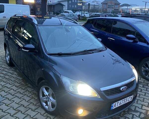 Сірий Форд Фокус, об'ємом двигуна 1.6 л та пробігом 252 тис. км за 5200 $, фото 1 на Automoto.ua