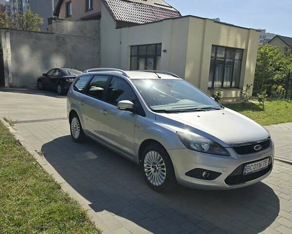 Сірий Форд Фокус, об'ємом двигуна 1.6 л та пробігом 237 тис. км за 7000 $, фото 6 на Automoto.ua